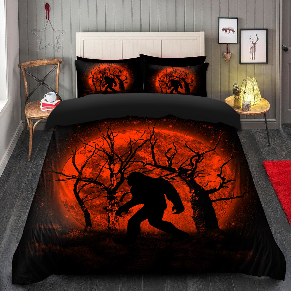 Bigfoot Moonlight Bedding Set with Duvet Cover and 2 Pillowcases